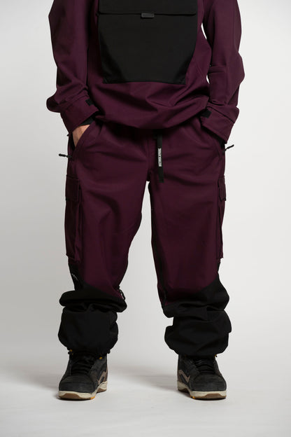 Access Cargo Pants - Malbec and Black