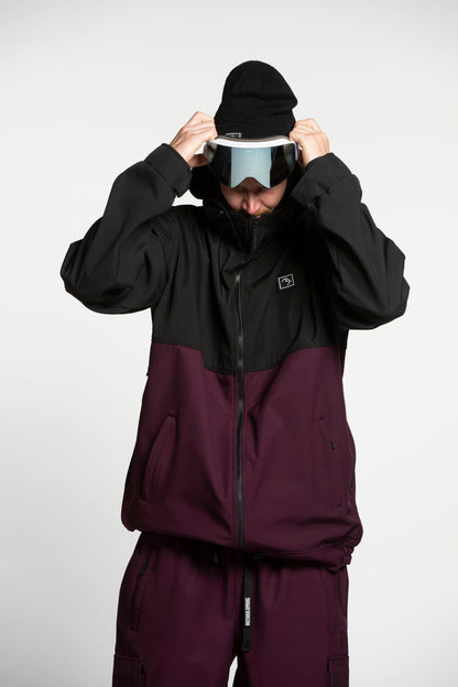 Access Full Zip Jacket - Malbec and Black