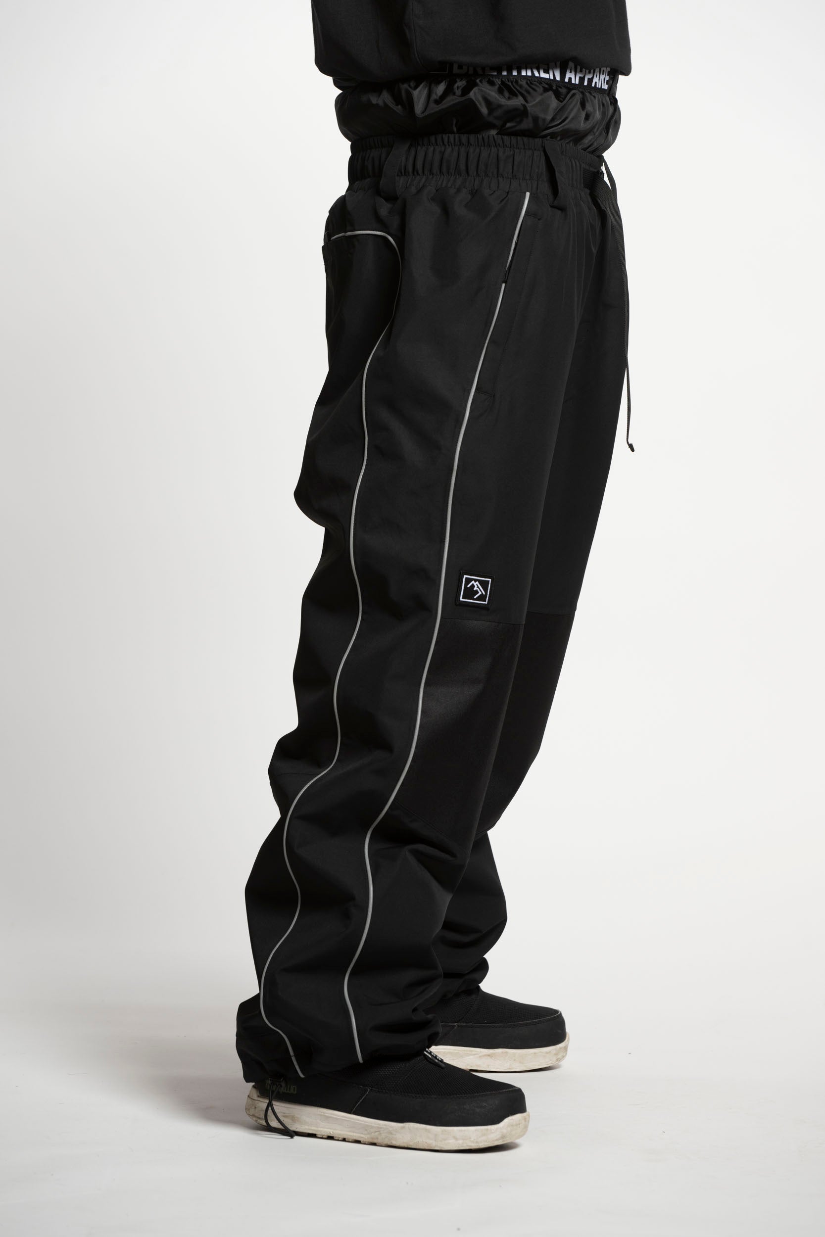 Black snowpants