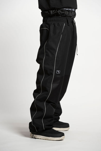 Black snowpants
