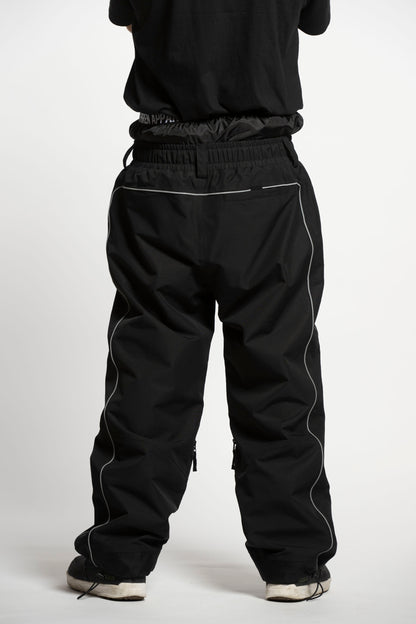 Black snowpants