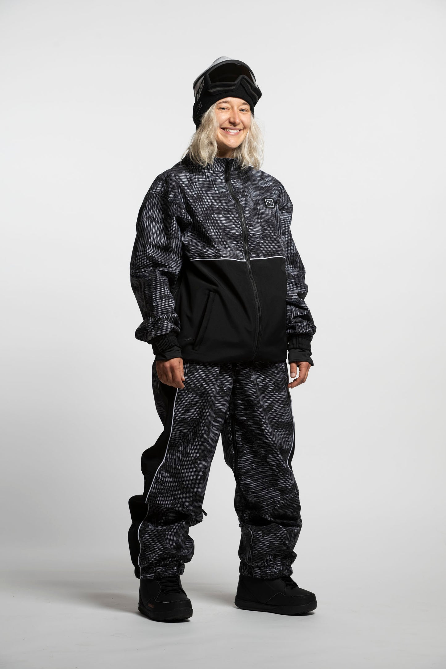 Baseline Full Zip - Black Camo