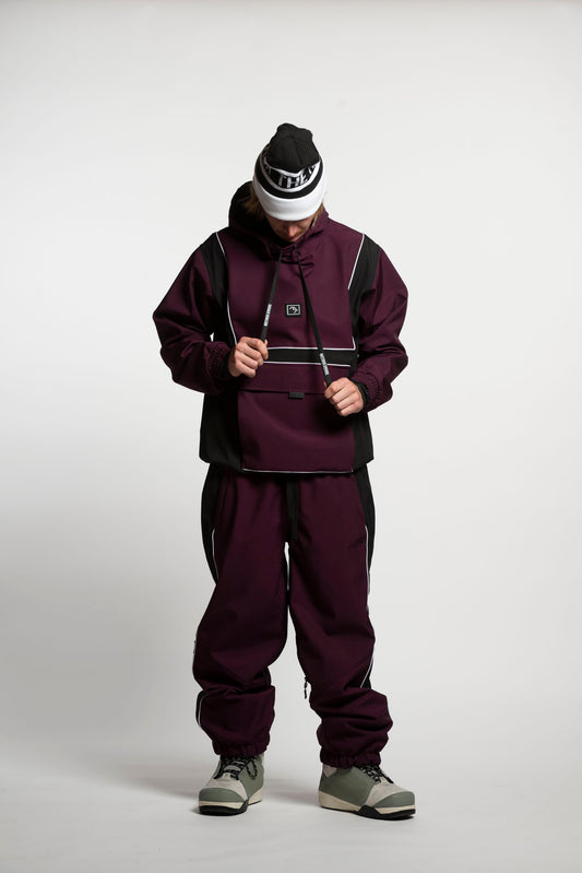 Baseline Pullover - Malbec and Black