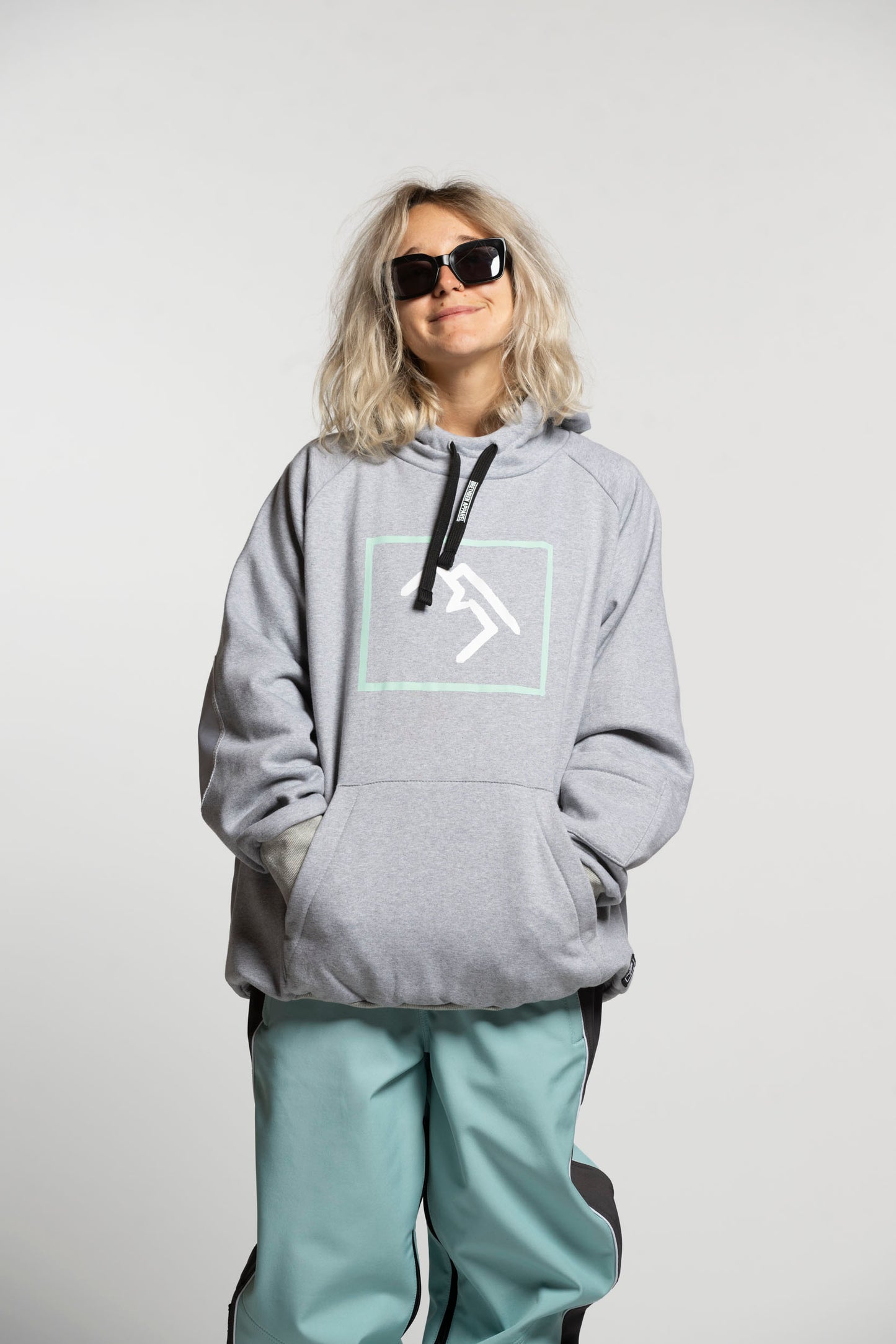 Shredduh 2.0 Snowboard Hoodie - Heather Grey